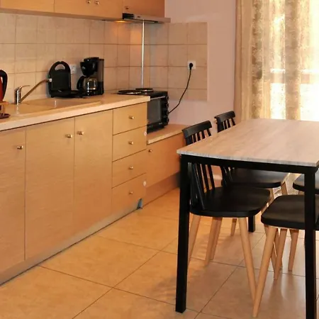 Nikolaos Case de vacanță